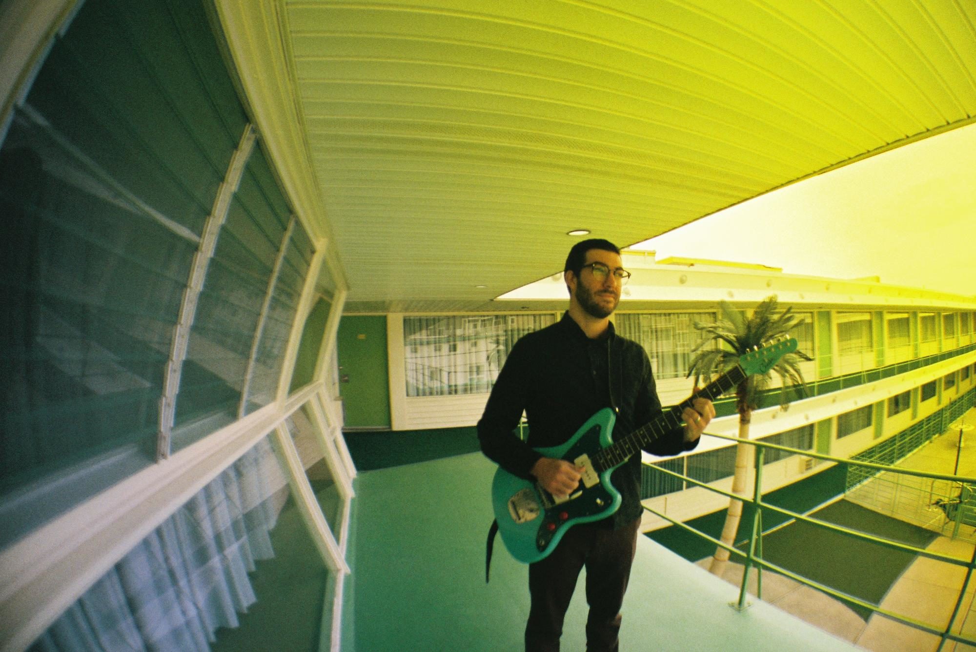 Nick Millevoi / Mike Kennedy duo + Apologist (Rose Rae)