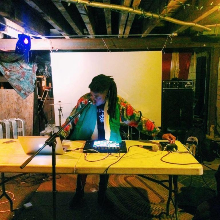 Emily Bate and Kilamanzego