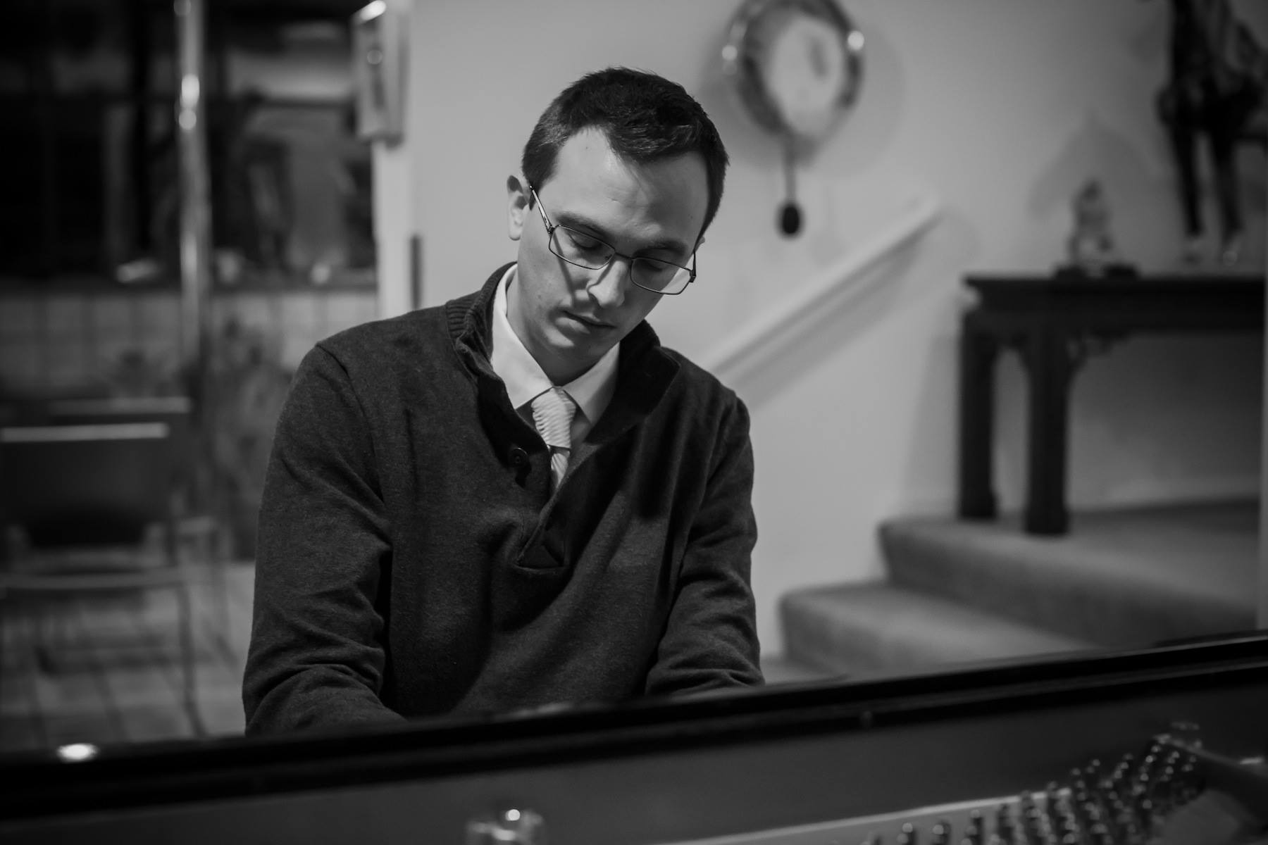 R Andrew Lee Performs Epstein Houben Glass BOWERBIRD MUSIC