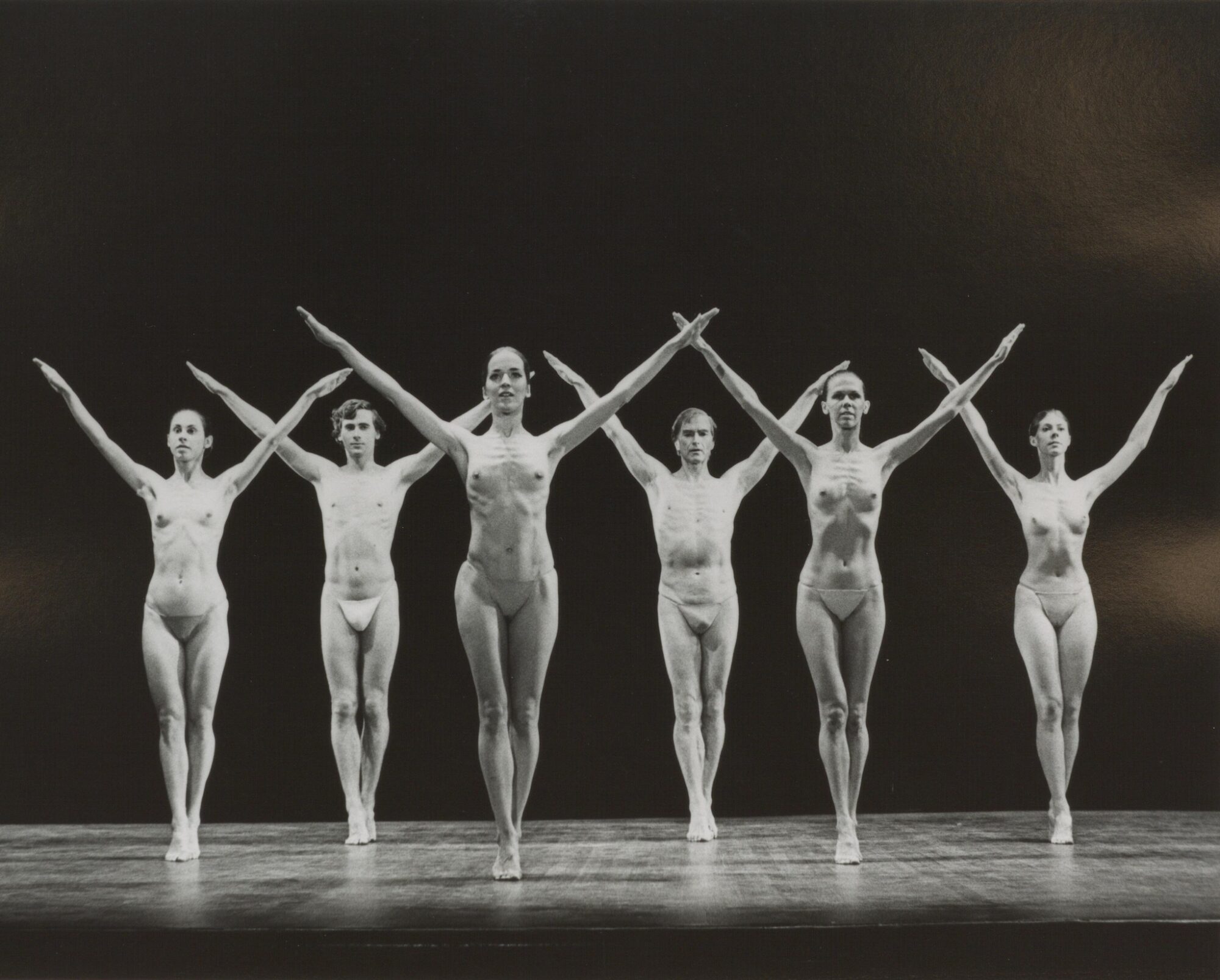 Photograph of Angels of the Inmost Heaven dancers Natalie Richman, Robert Yohn, Carol Conway, Erick Hawkins, Beverly Brown, and Nada Reagan. Photograph by Kenn Duncan, 1974. From the Erick Hawkins and